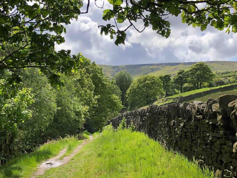 Malkin Wood Studio - 15 Min Walk To Holmfirth Centre Екстер'єр фото